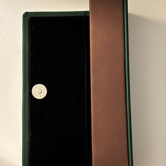 Harry Potter Green Book Cover Eyeglass Case - Picture 3 of 10